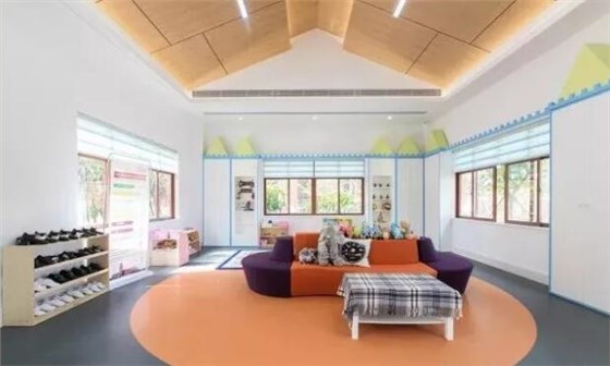 幼兒園塑膠地板
