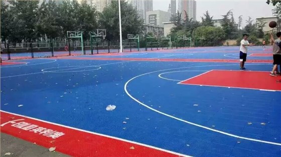 英利奧懸浮拼裝地板