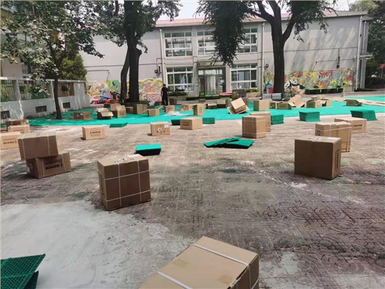 幼兒園懸浮拼裝地板
