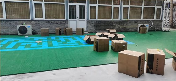 懸浮拼裝地板鋪裝