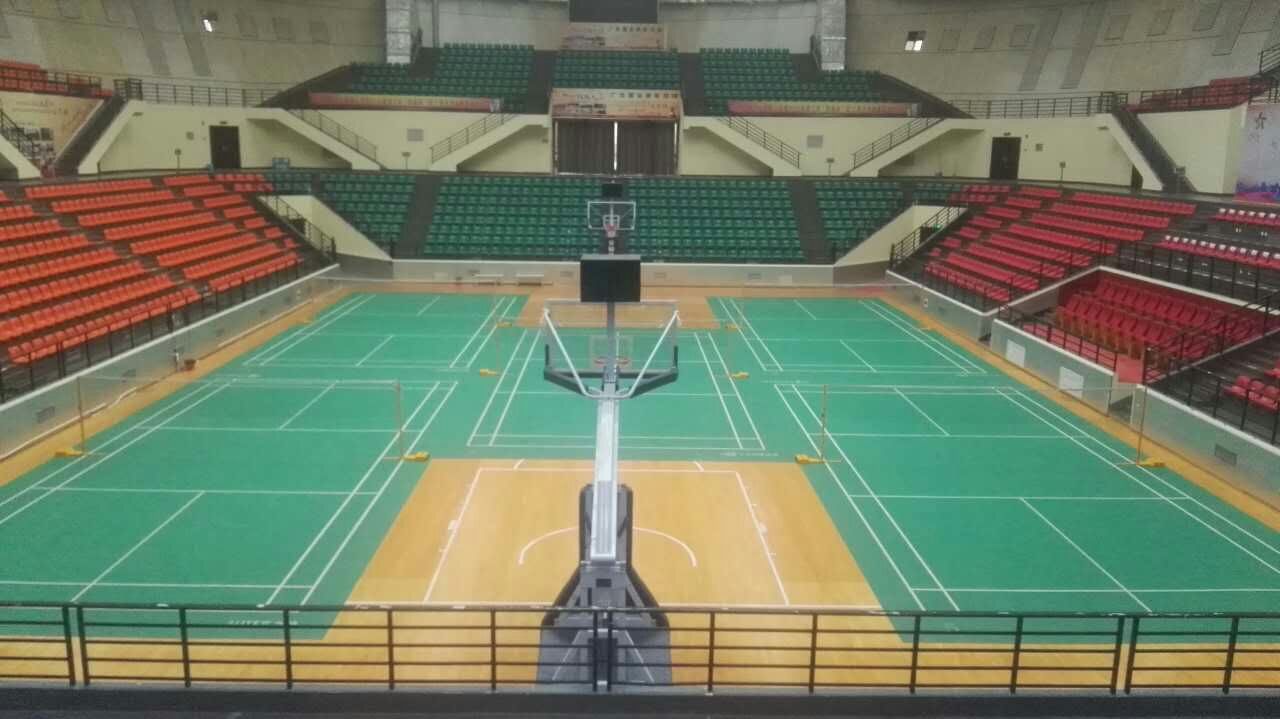 星潤籃球場地運動地膠