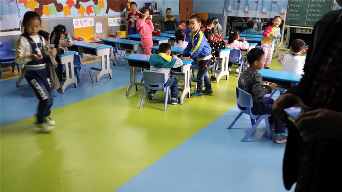 幼兒園地板