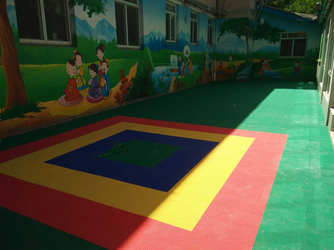 垡頭幼兒園懸浮式拼裝地板