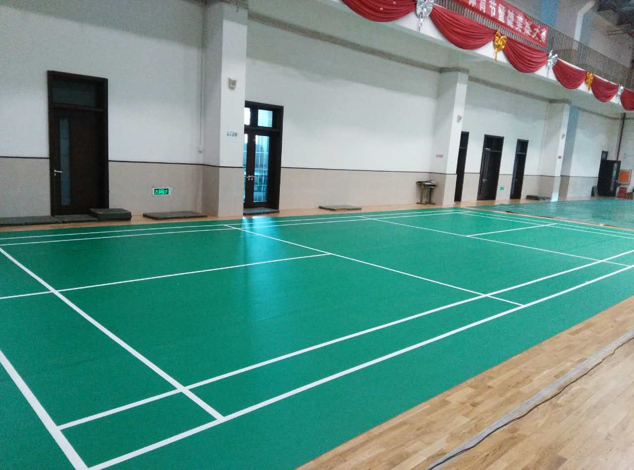 羽毛球運動地板