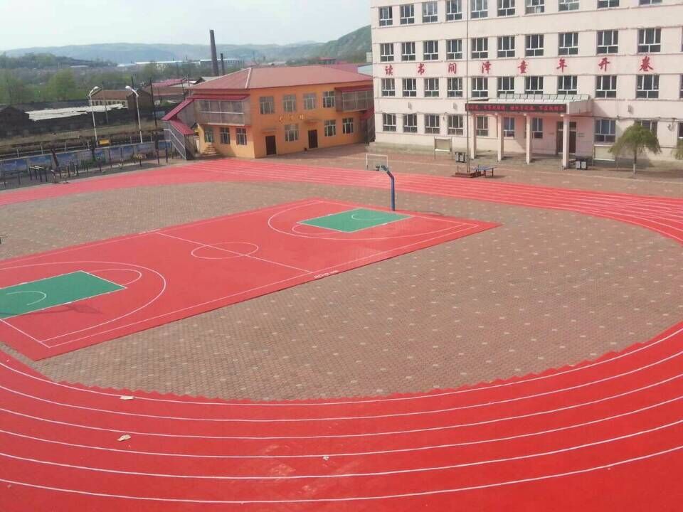 籃球場懸浮地板