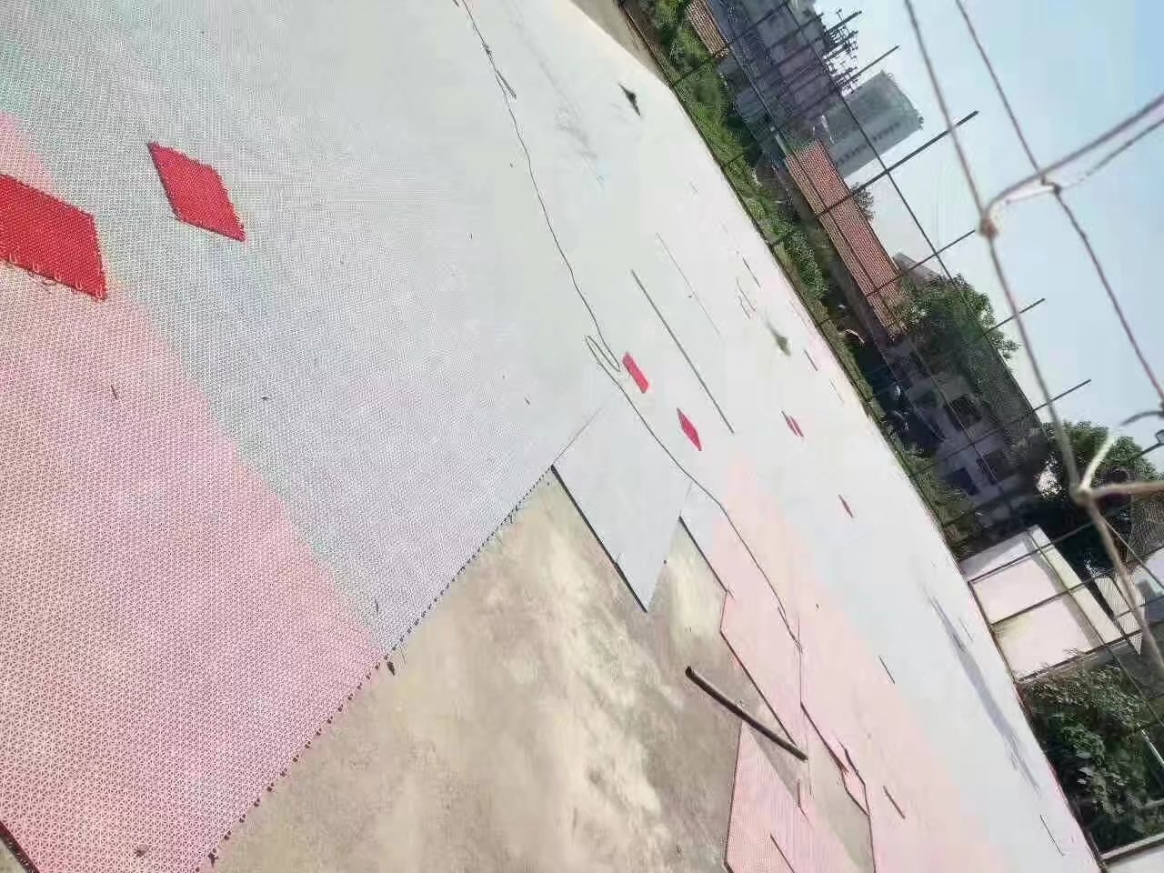 拼裝地板