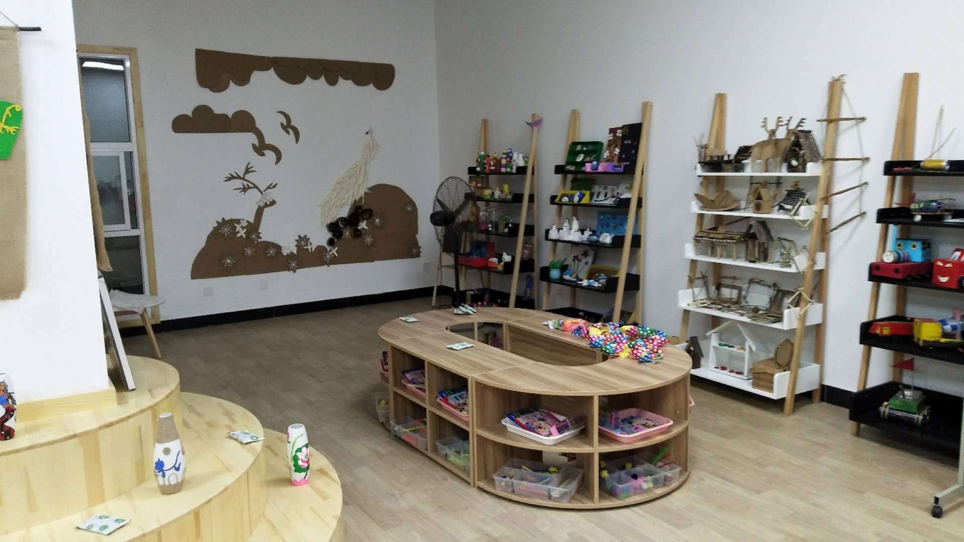 塑膠地板