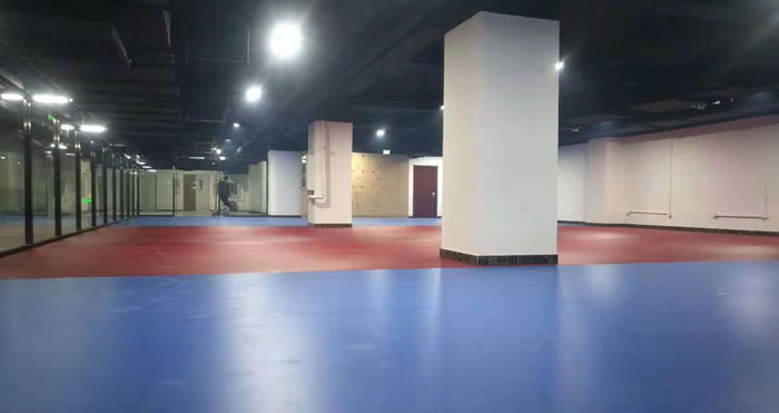 健身房地板施工后圖