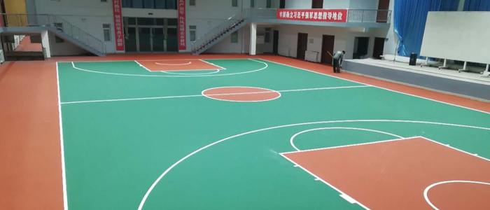 籃球場地面材質