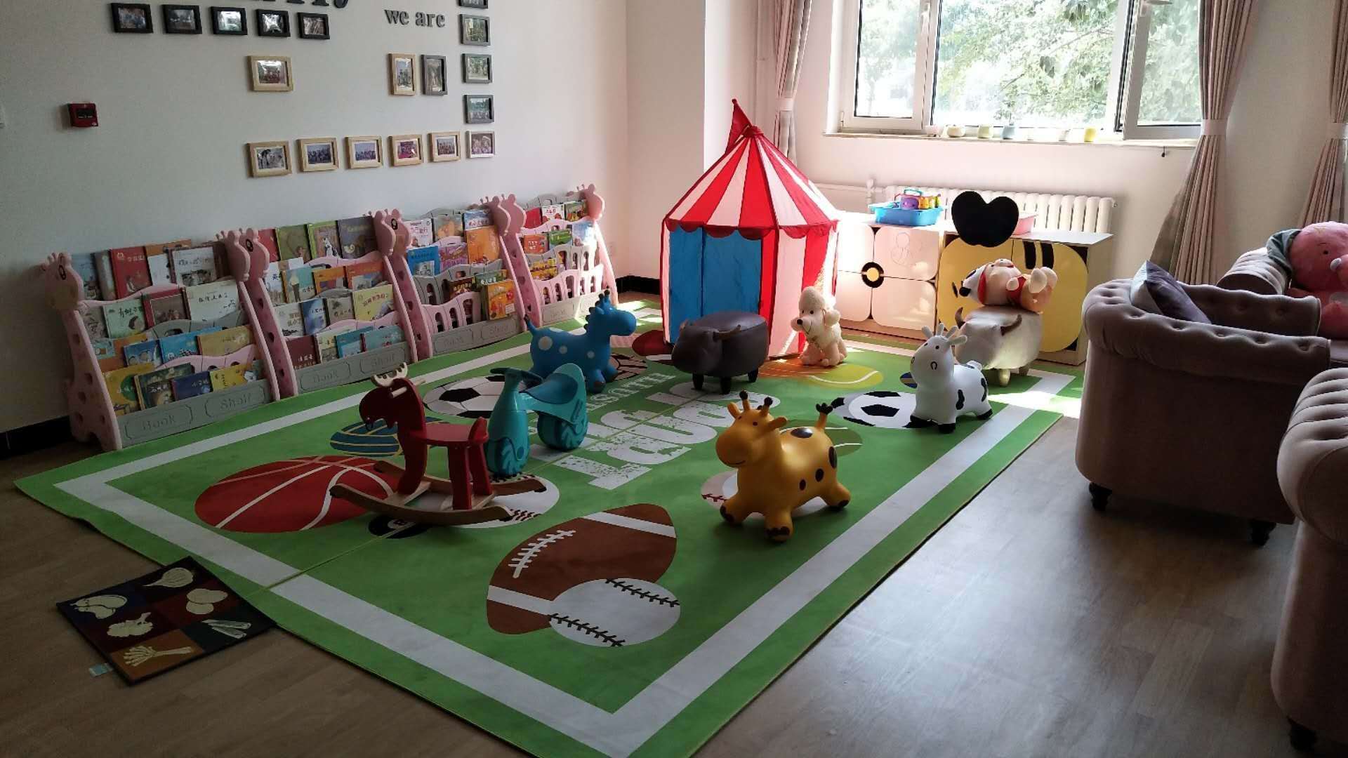 幼兒園塑膠地板