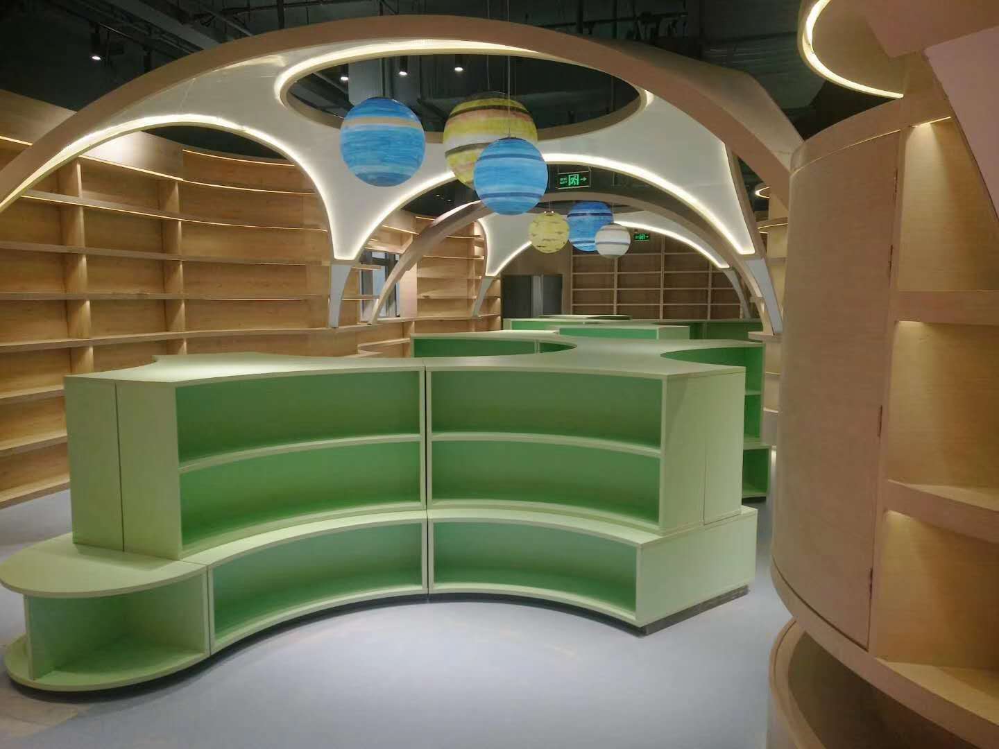 書(shū)店地板