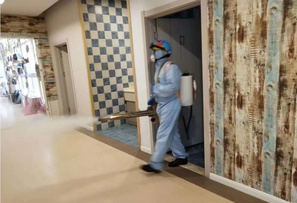 幼兒園地板消毒處理