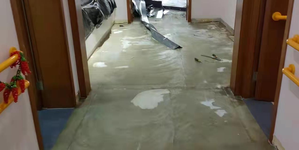 溫馨家園