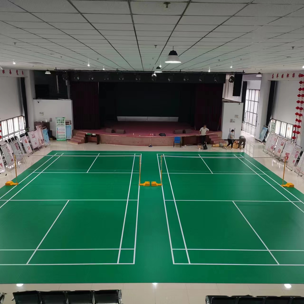羽毛球運動地膠