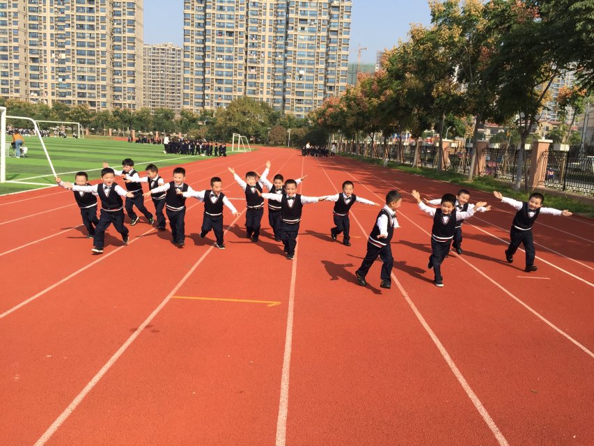 塑膠跑道 塑膠跑道