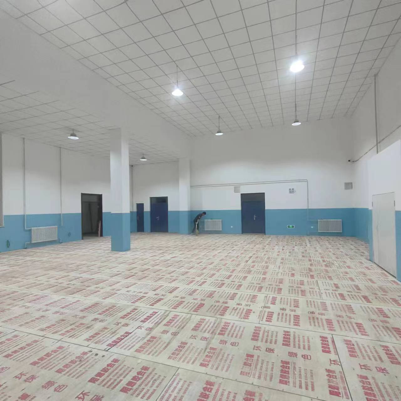 案例|哈爾濱某機關單位羽毛球場館運動木地板圓滿完工！